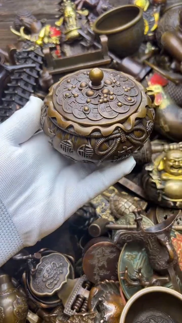 精美铜器，点击下单