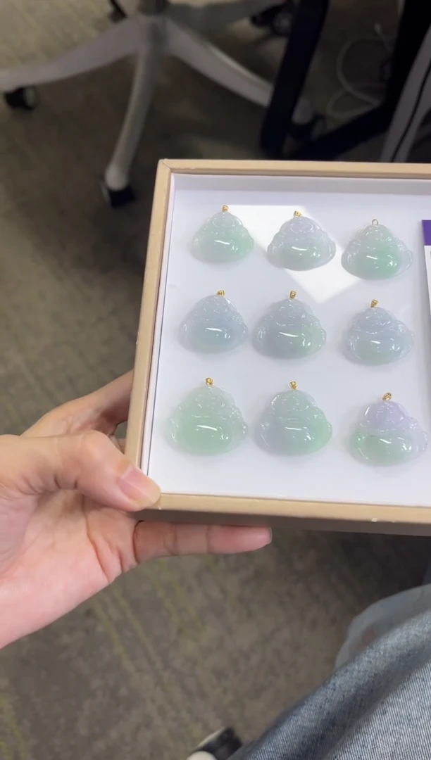 颈饰18K金镶嵌翡翠H64/多样性发一件/配绳子