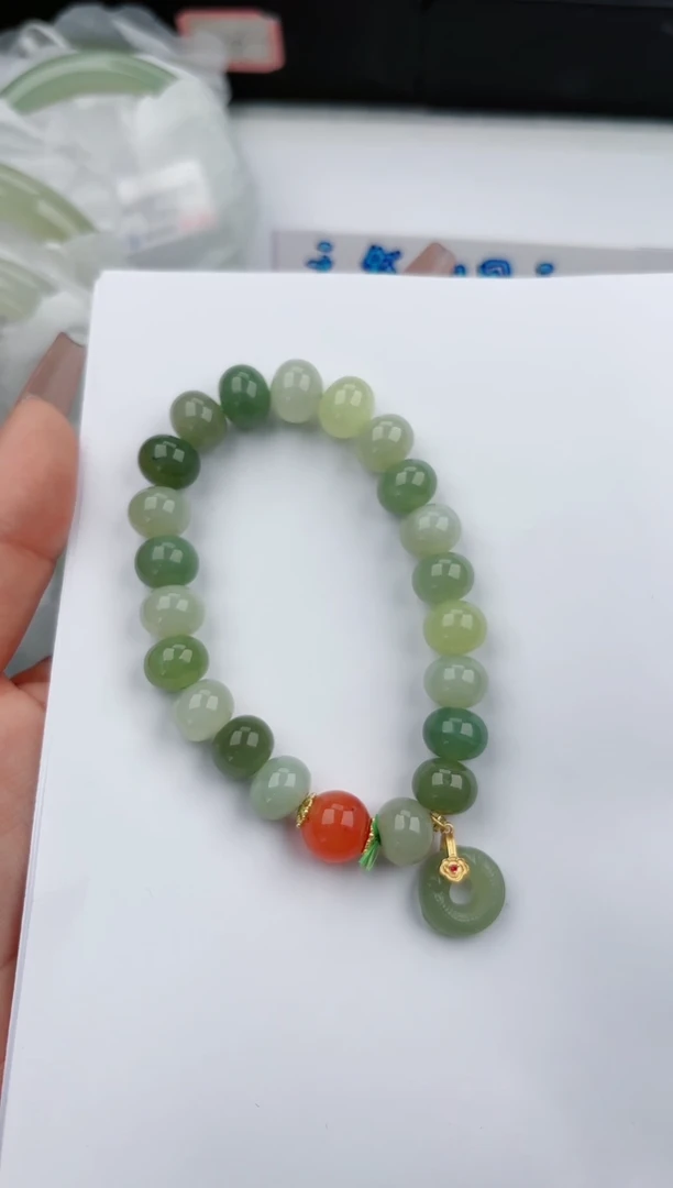 【闪购商品】和田玉手链未镶嵌99微色差T