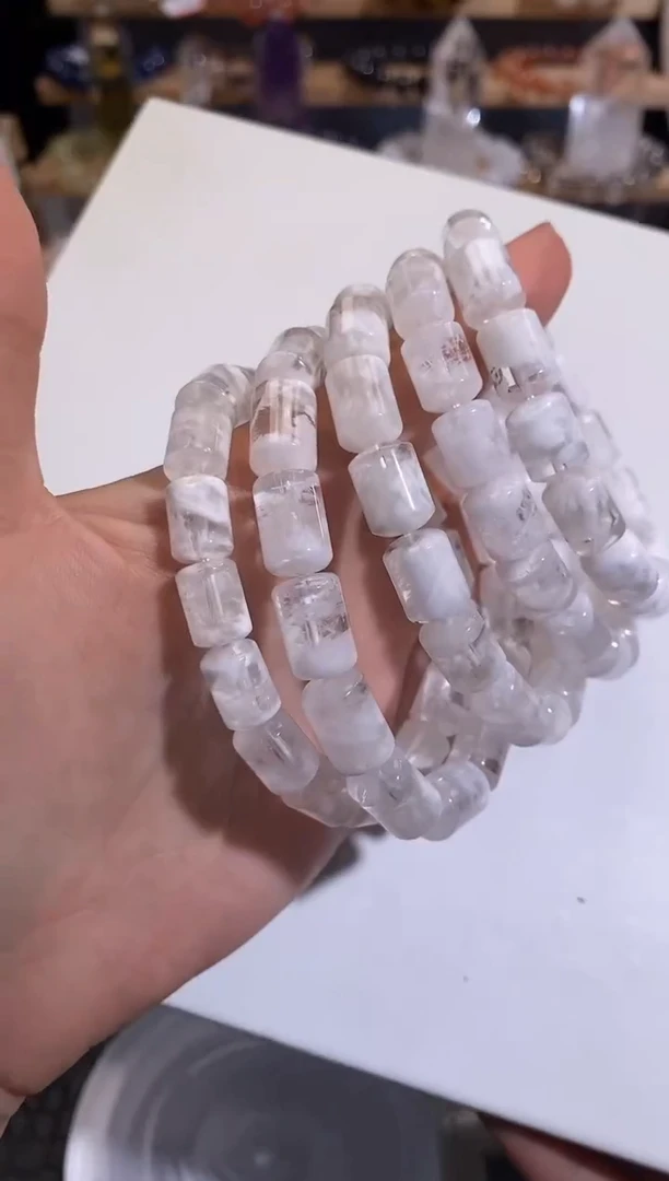 【闪购商品】水晶手链未镶嵌多样性发一