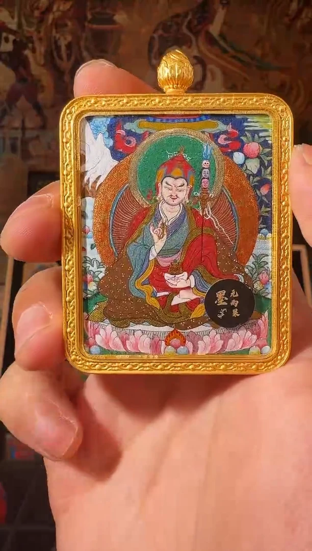 吊坠纯手绘唐卡藏卡莲师福利价