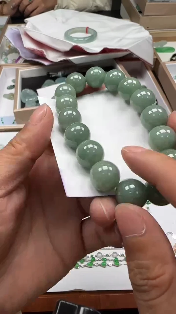 【闪购商品】翡翠颈饰未镶嵌手串11