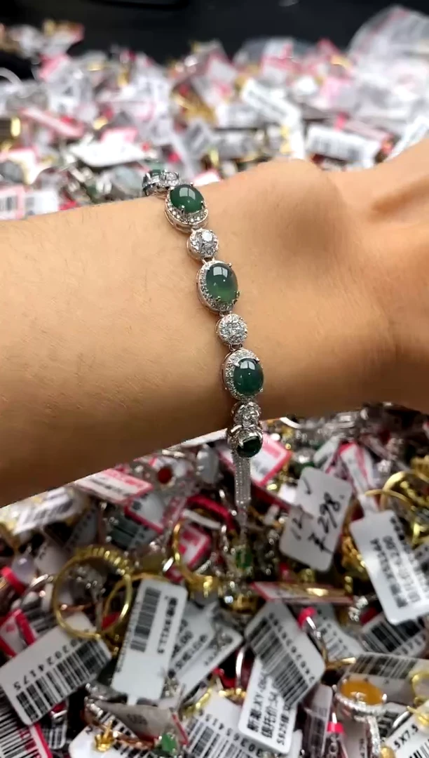 【闪购商品】翡翠戒指银S925镶嵌33333333    0
