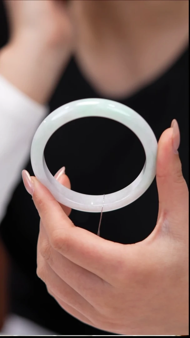 未镶嵌手镯翡翠翡翠手镯L（62.5#）0136