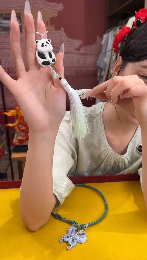 刺绣苏绣世家非遗手工（压襟）