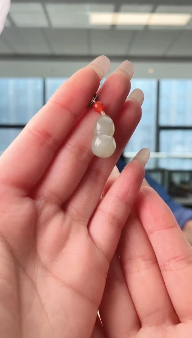 颈饰未镶嵌和田玉葫芦 无