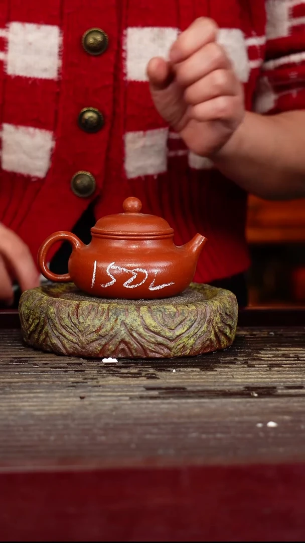 宜兴原矿紫砂壶茶壶宜兴原矿紫砂壶茶壶150C