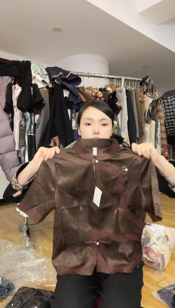 L码        105-115斤  半袖