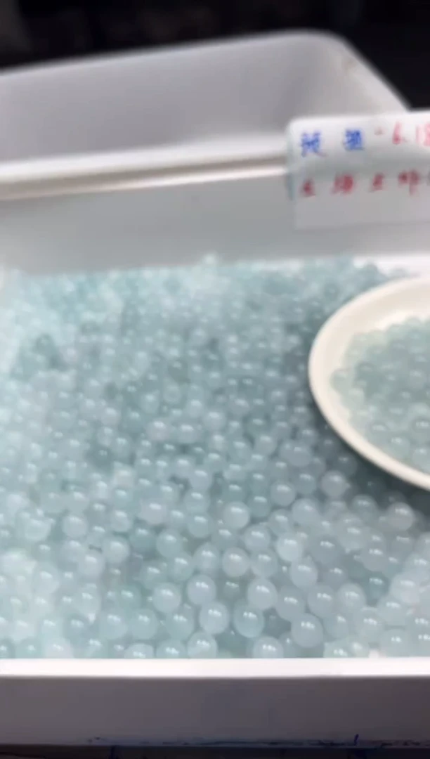 玛瑙/玉髓颈饰未镶嵌w791冰川蓝玛瑙8mm*30颗