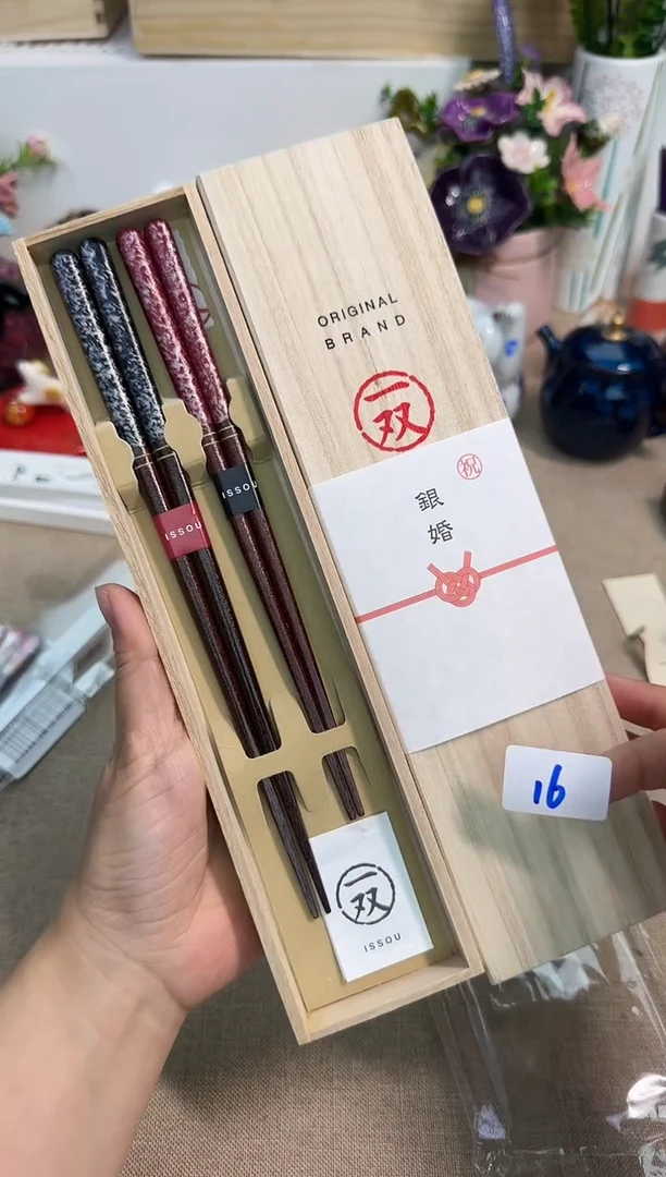 瓷片泡泡家的瓷器真好看