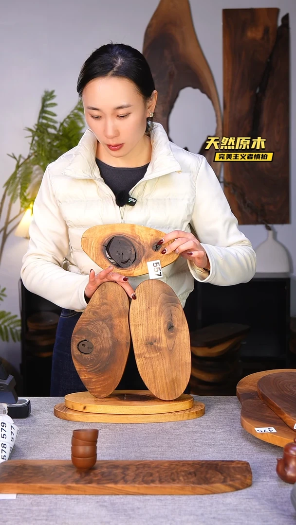 木1****?北美黑胡桃原木.干裂疤结不属于商品质量问题
