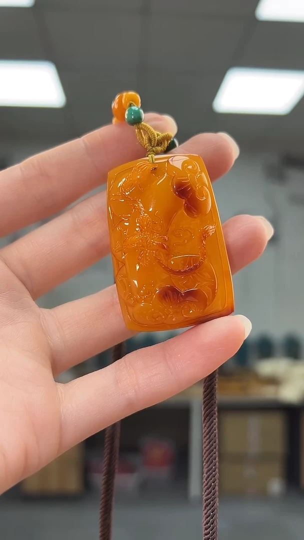 【闪购商品】琥珀裸石未镶嵌A0357天然蜜蜡