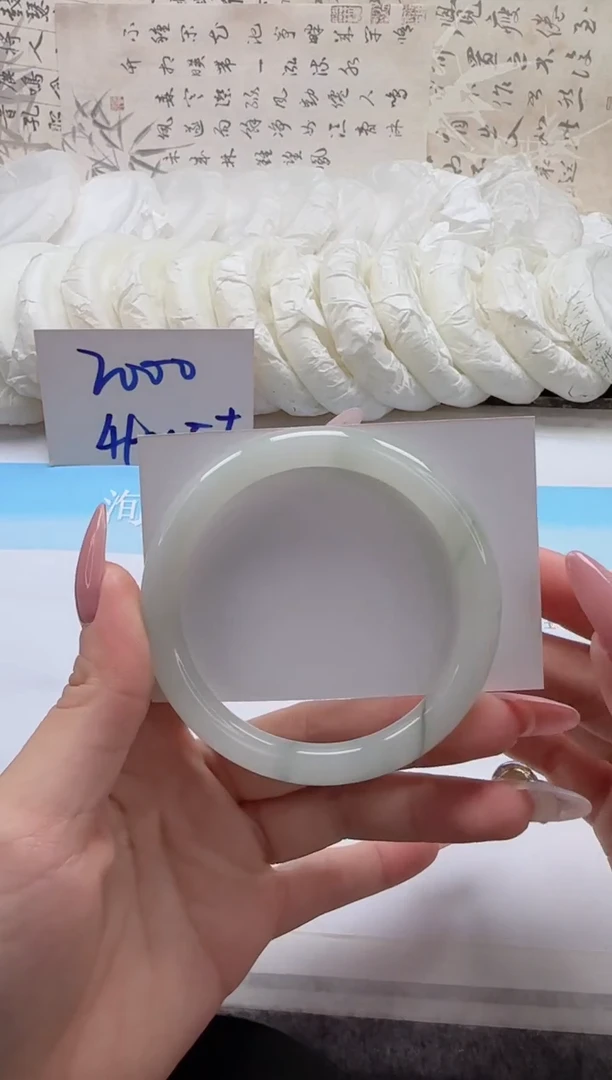 未镶嵌手镯石英质玉36-57.5