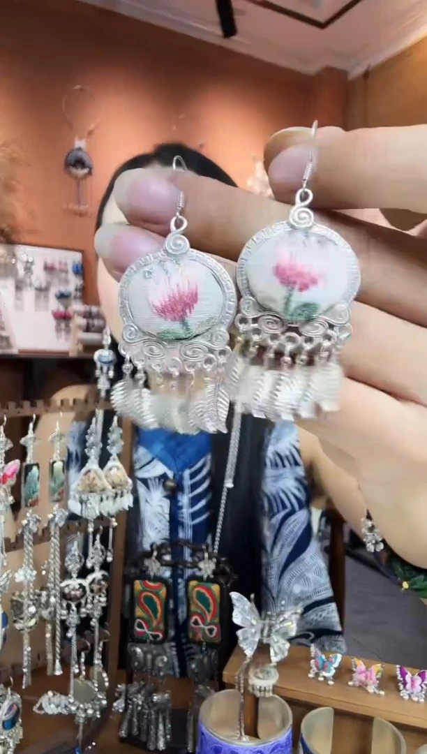 刺绣纯手工民族风耳环