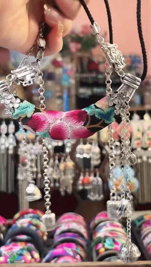 艺枝独绣手工饰品64