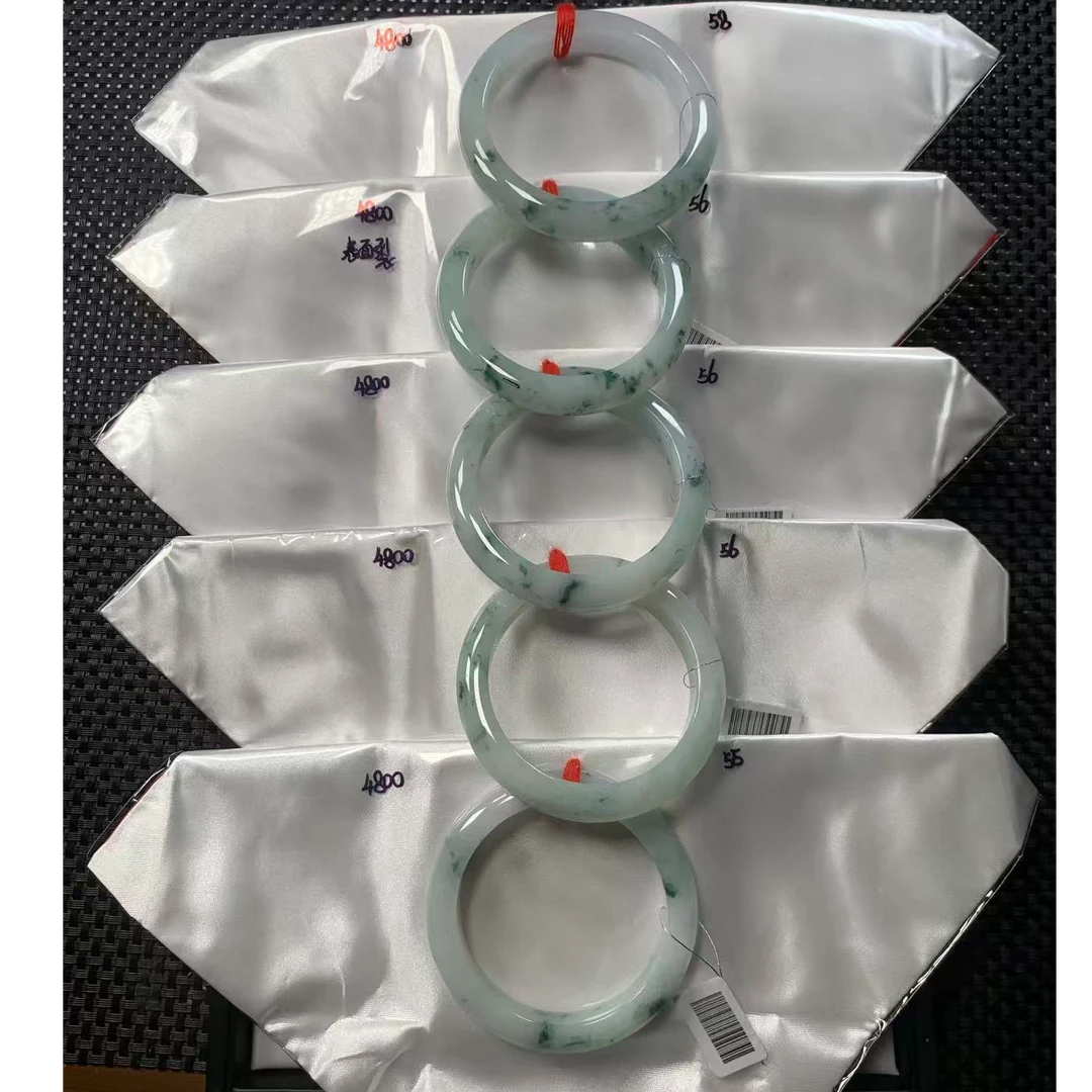 翡翠A货0手镯多样性发货，发一件