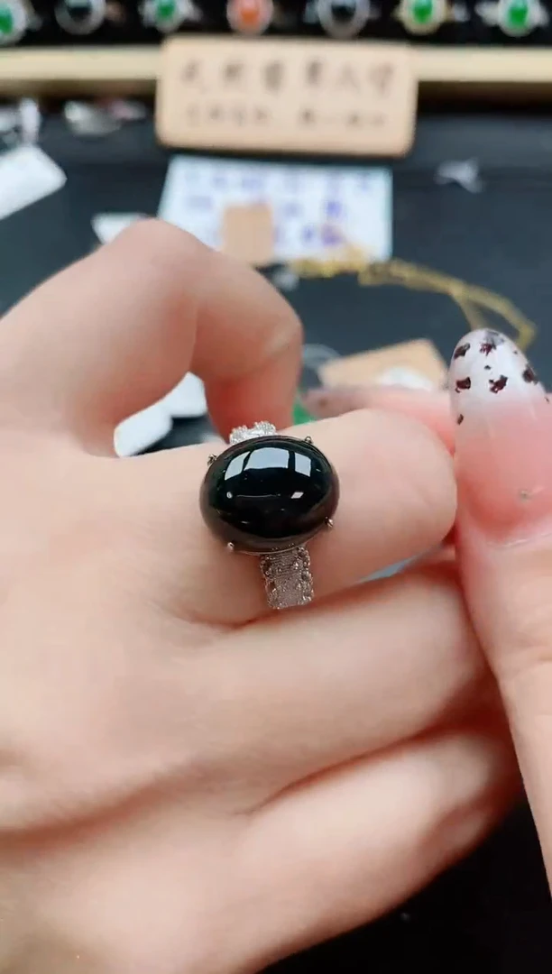 银S925镶嵌戒指翡翠1