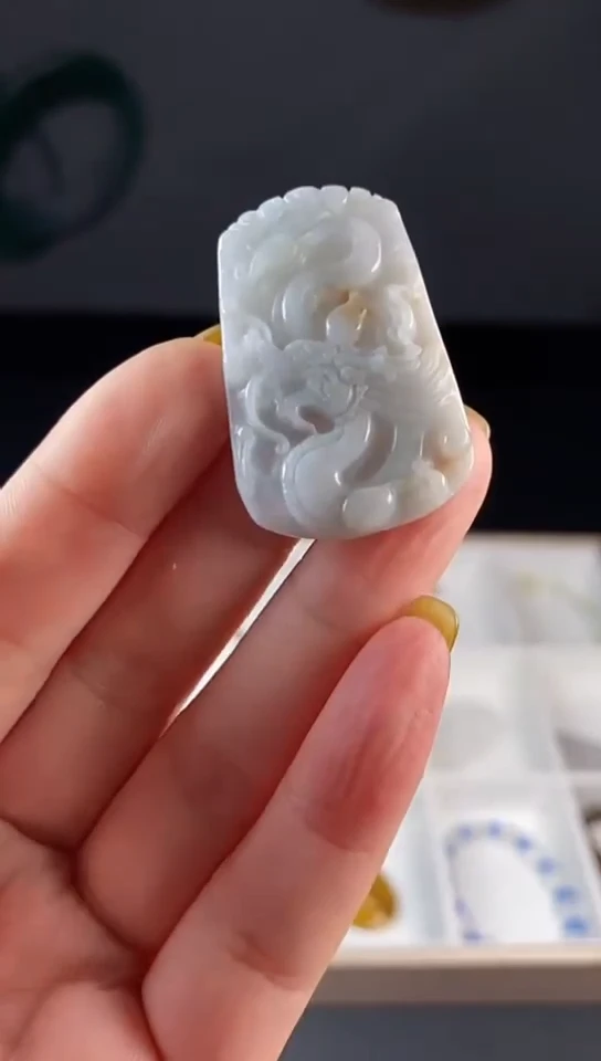 【闪购商品】翡翠颈饰未镶嵌0000000000000000