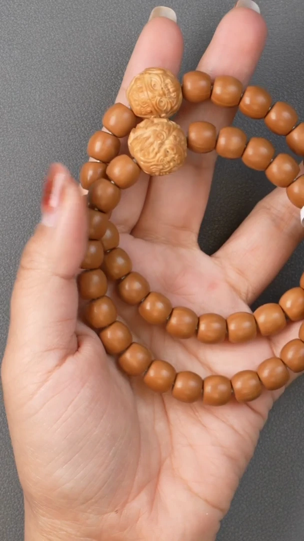 手串猴头核桃9.5全品带配饰雕刻款