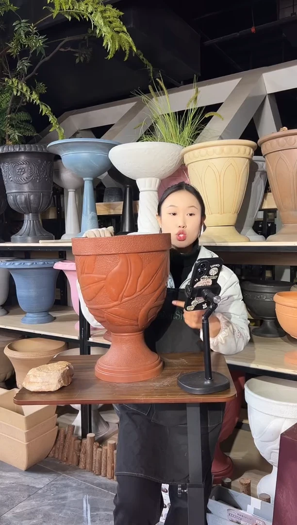 30*42/陶土色酒杯浮雕手工花盆/MG30