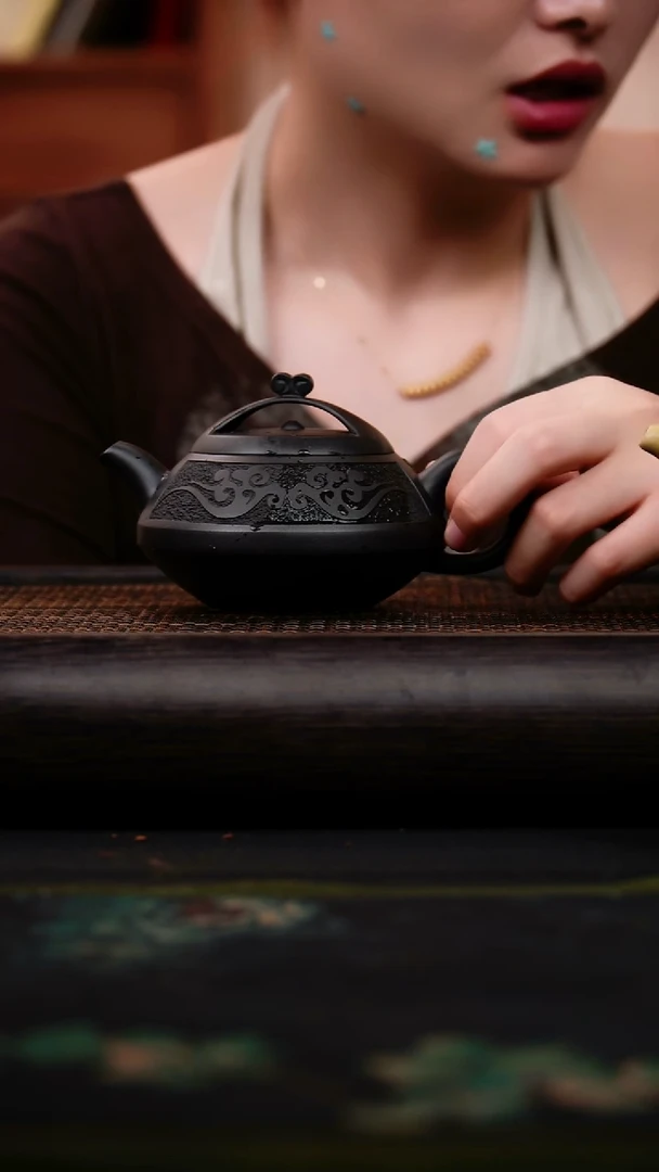 茶壶紫砂高黑料 大圣如意