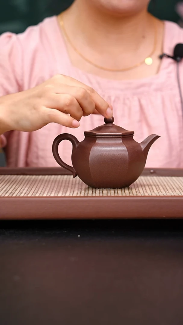 茶壶紫砂四号井底槽青六方玉笠230