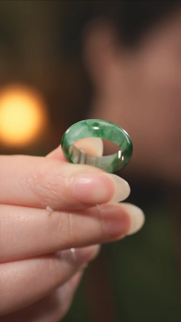 未镶嵌戒指翡翠圈口12 翡翠戒指