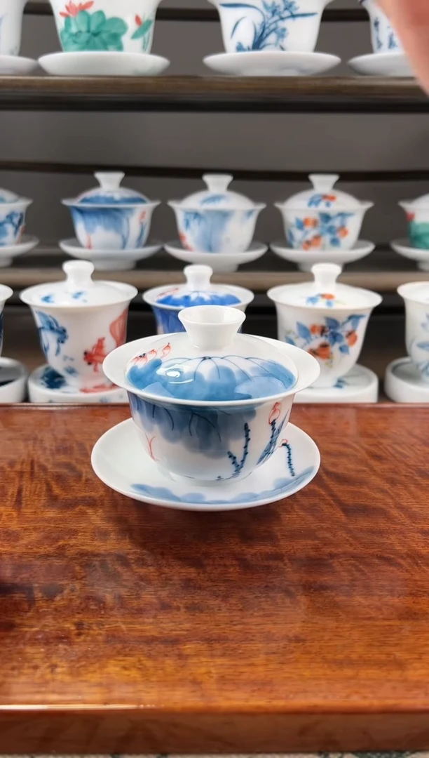 微瑕线条莲130ml三才盖碗