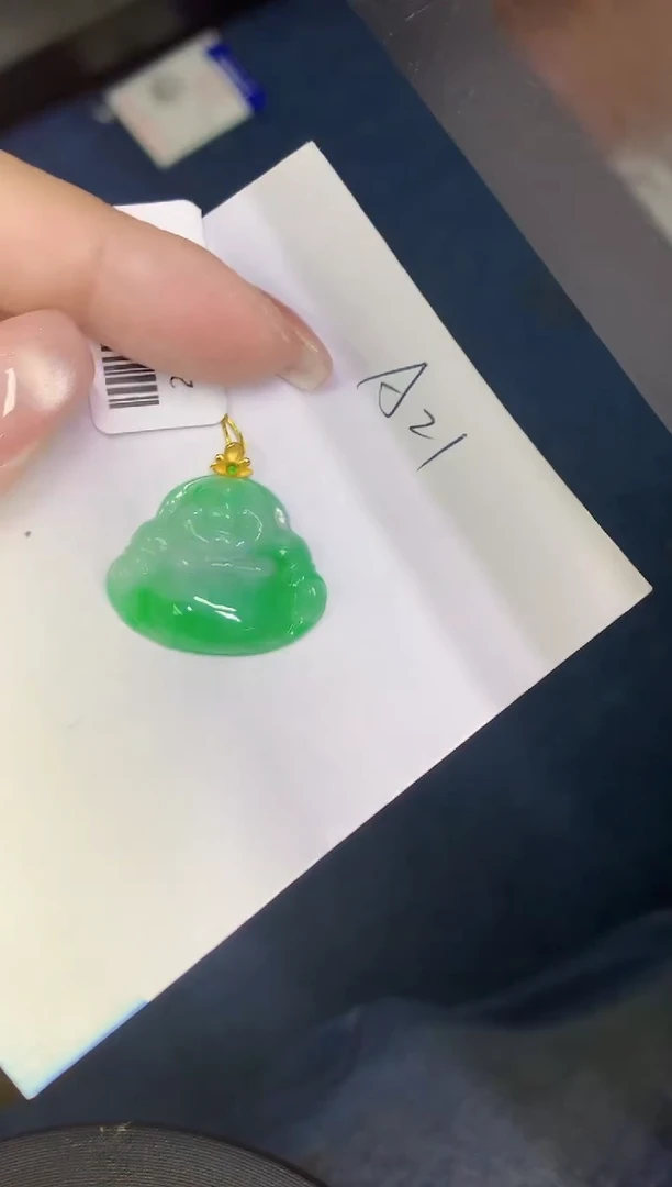 翡翠18K金镶嵌颈饰00000000000