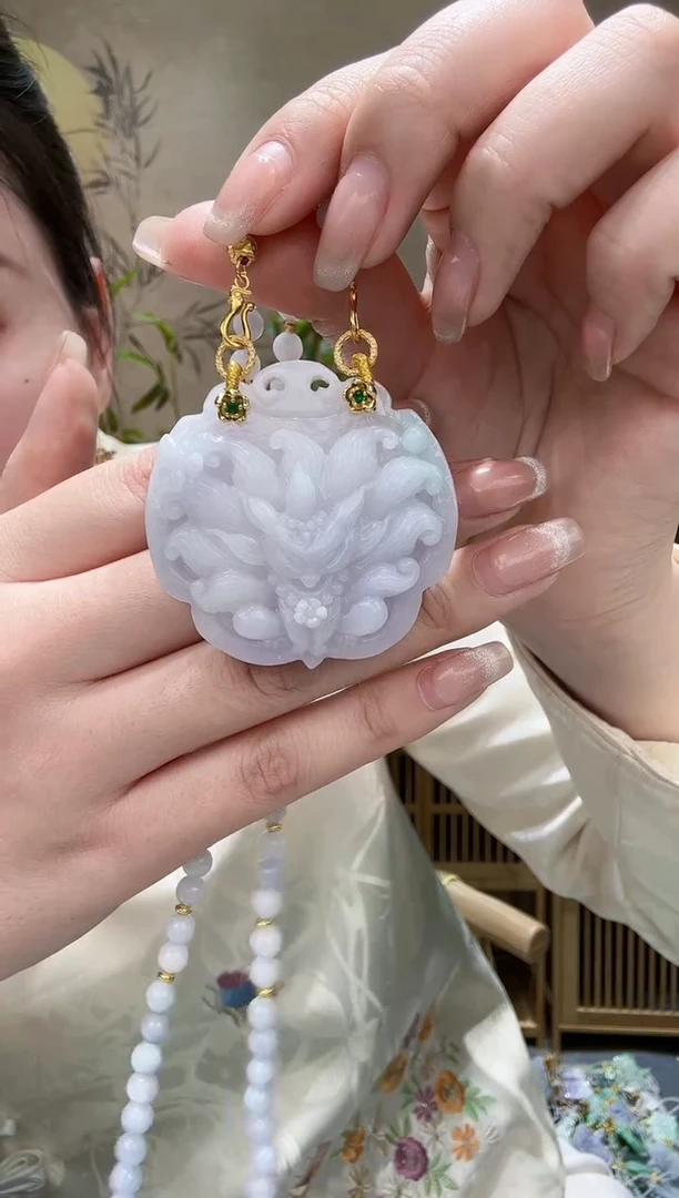 【闪购商品】翡翠颈饰未镶嵌吊坠