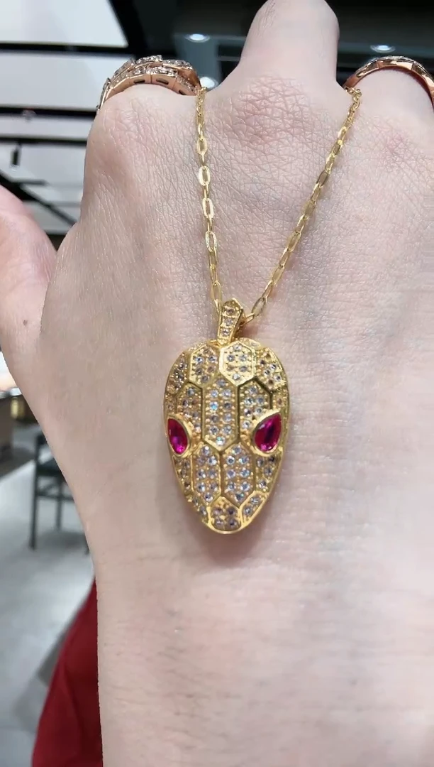 【闪购商品】玛瑙/玉髓项链18K金镶嵌项链