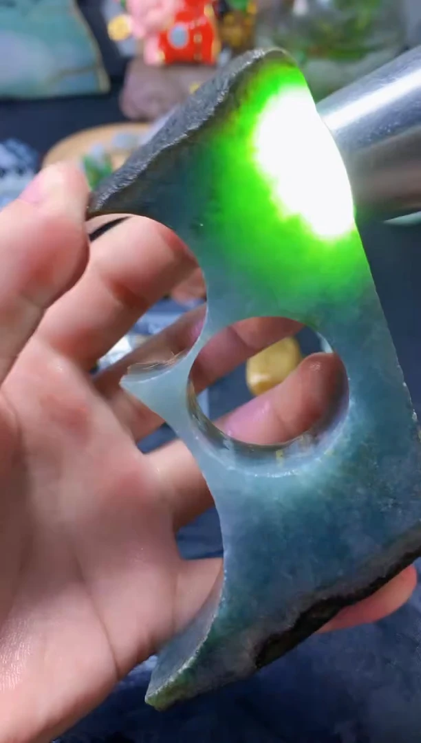 翡翠未镶嵌颈饰019天然翡翠