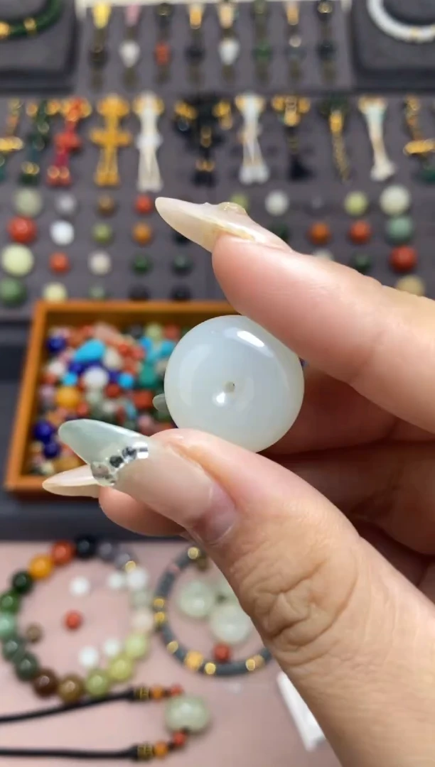 未镶嵌和田玉挂件扣子浅