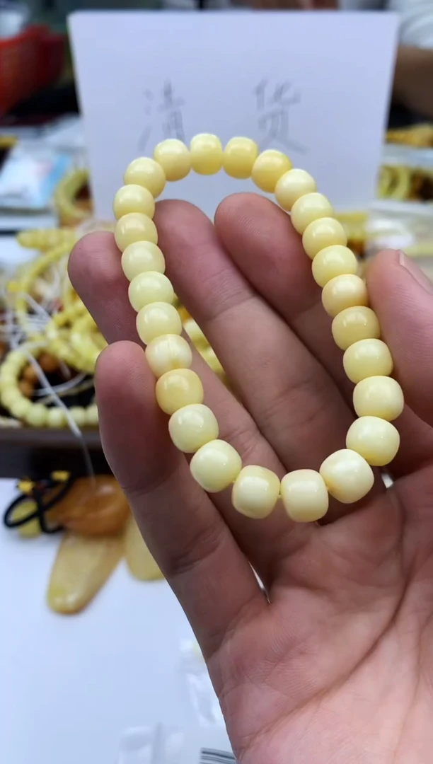 裸石蜜蜡未镶嵌手串卡8