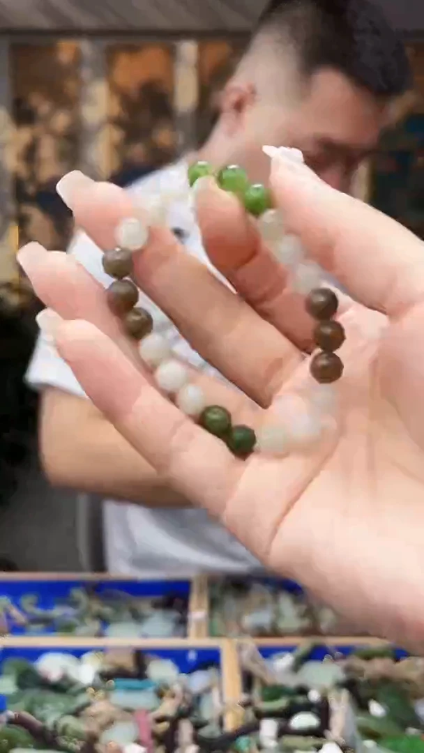 和田玉未镶嵌挂件拍一发一