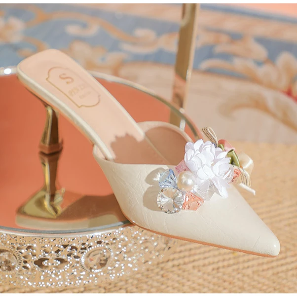 优雅花朵法式尖头半拖鞋女2025新款夏季配裙子凉拖鞋外穿高跟鞋