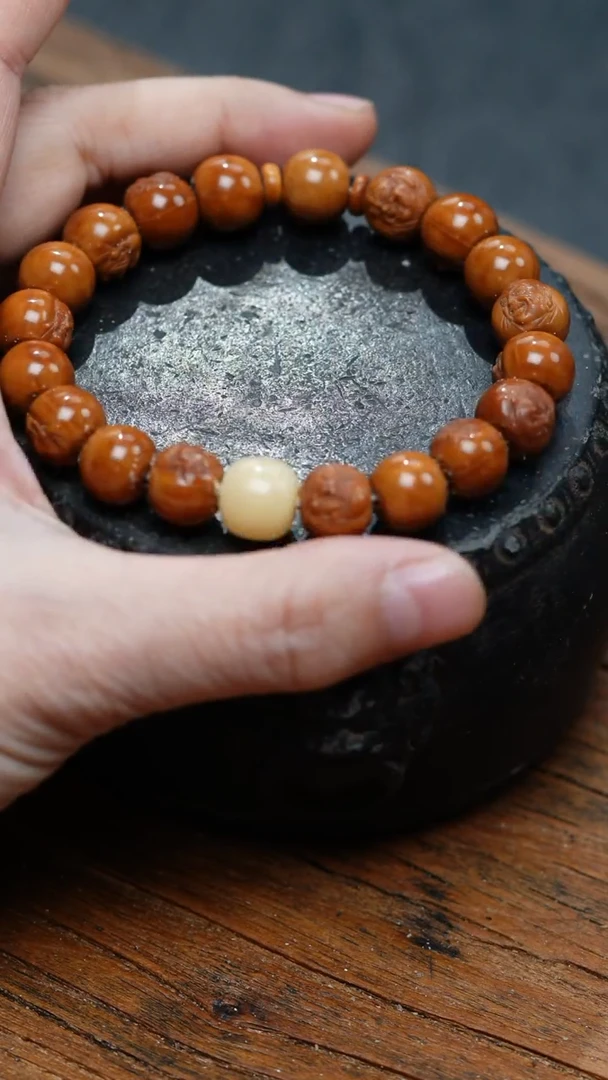 【闪购商品】橄榄核手串/手链橄榄核