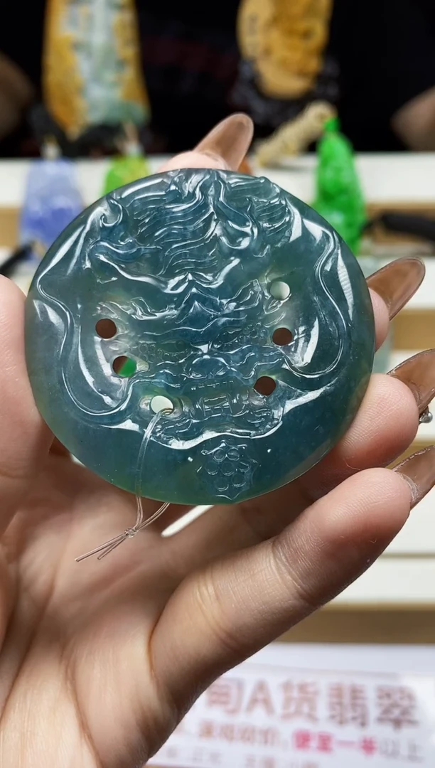 颈饰未镶嵌翡翠翡翠A货