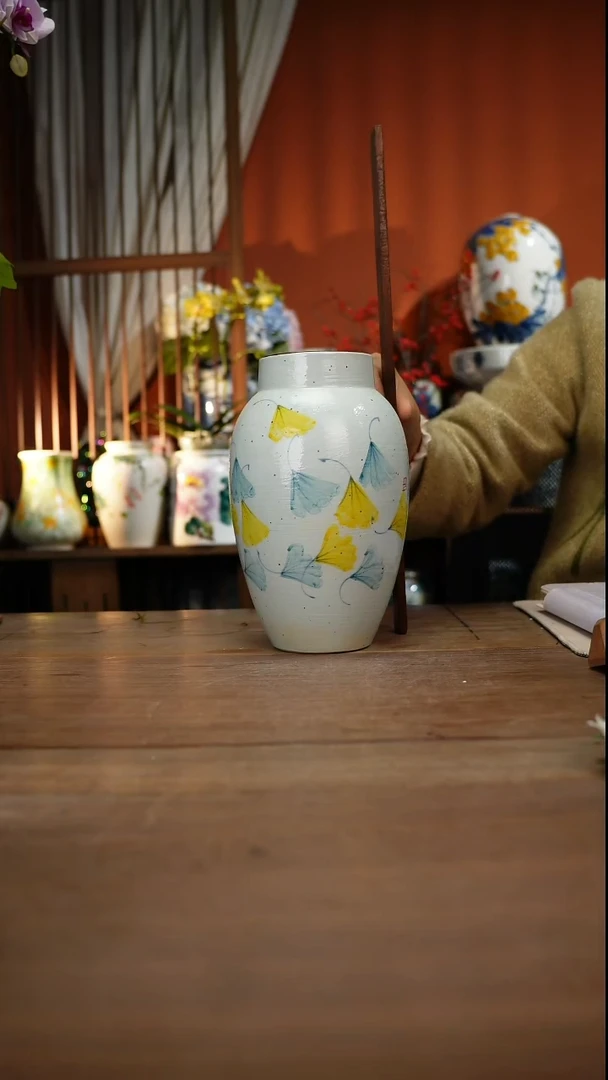 当代高温釉下彩手绘陶瓷餐具