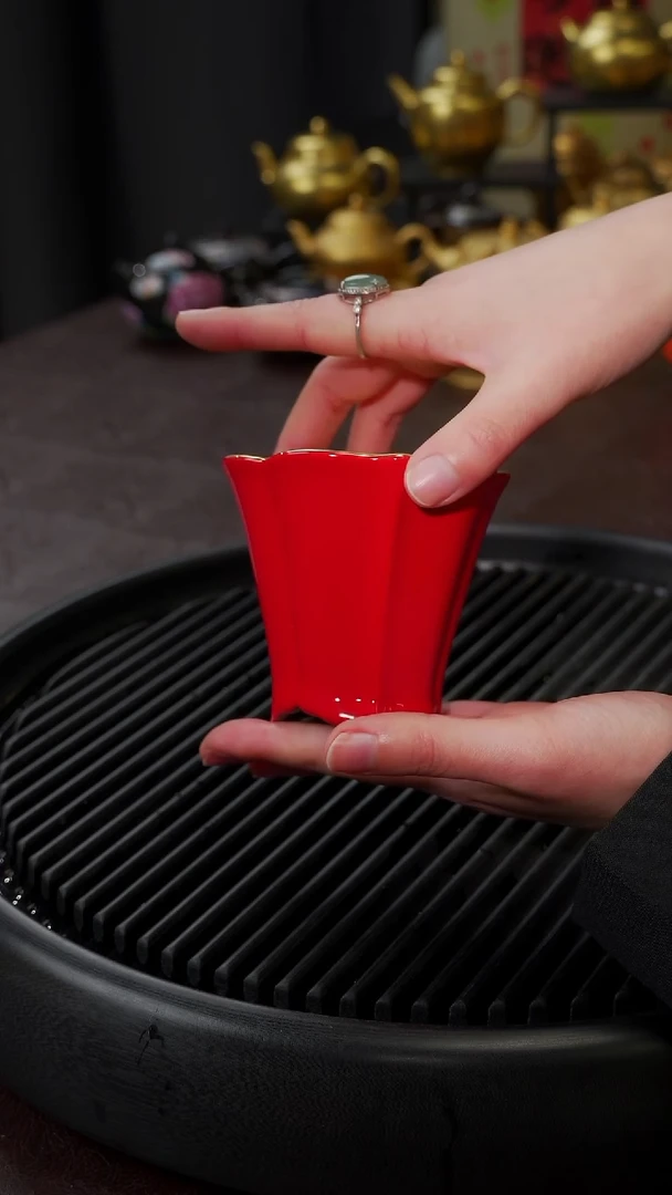 【闪购商品】杯【宜景窑中国红鎏金】三角梅