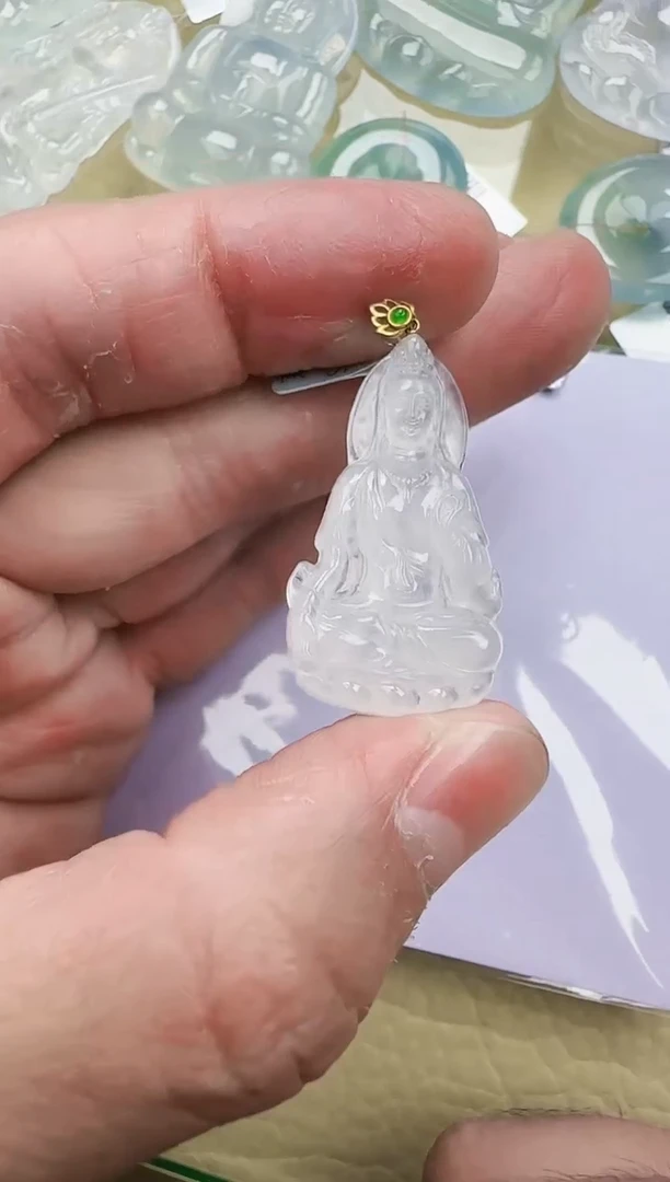 颈饰18K金镶嵌翡翠缅甸翡翠a货