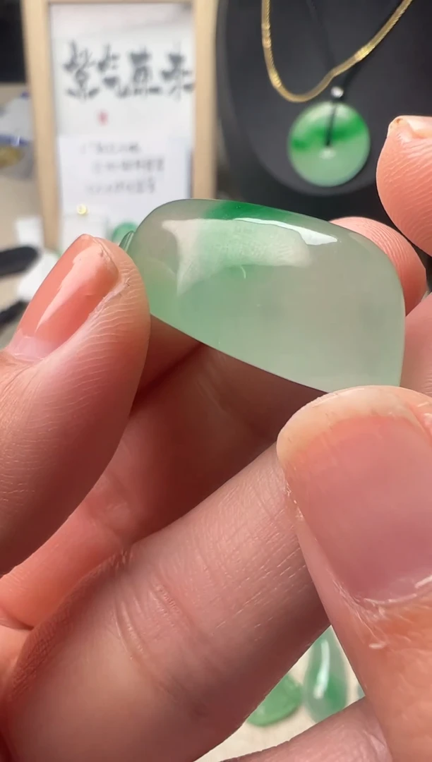 未镶嵌挂件翡翠所见即所得，一图一物