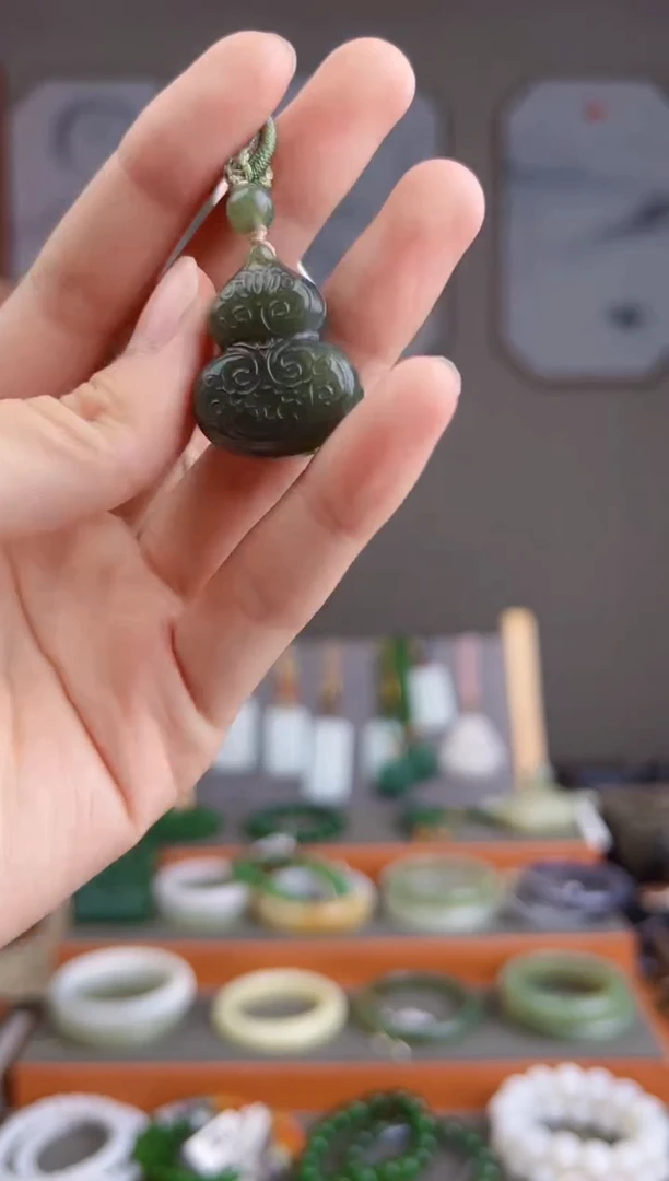 和田玉未镶嵌颈饰多样性发货 拍一单发一个