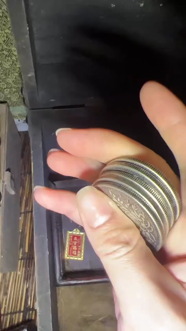 金属高端创意福利摆件