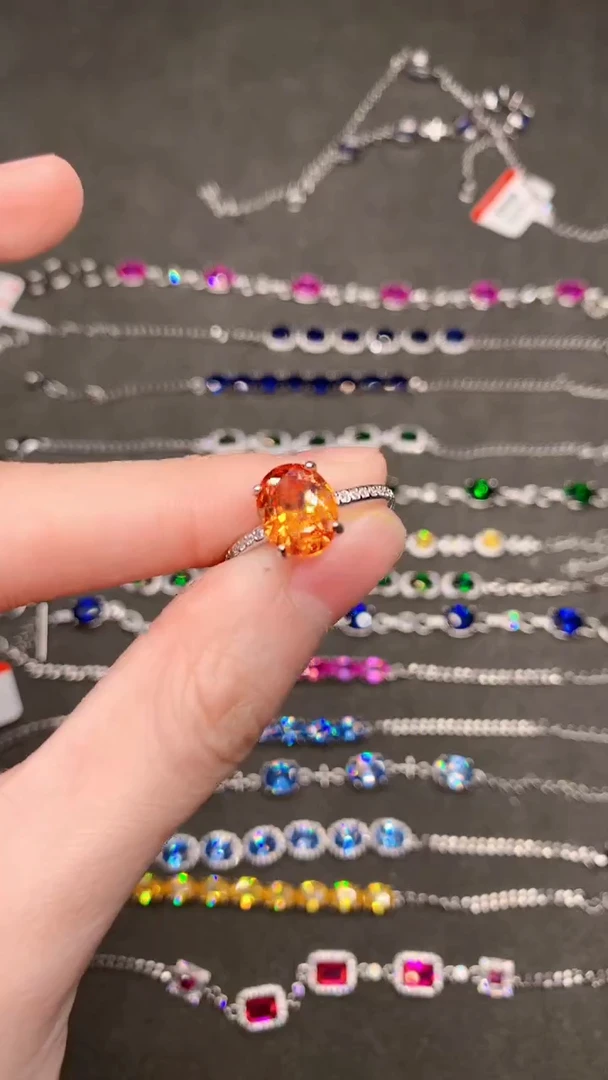 【闪购商品】彩色蓝宝石戒指银S925镶嵌.......