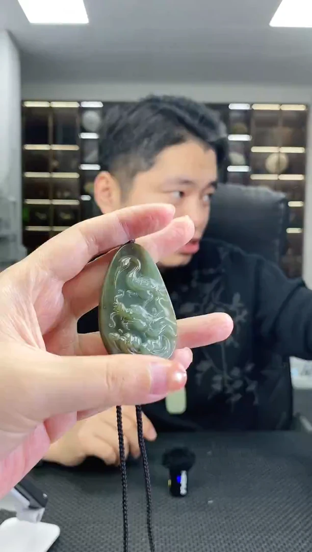颈饰未镶嵌和田玉龙牌清货3