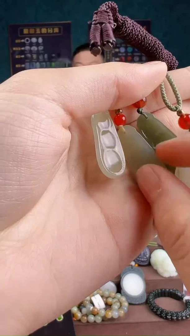 【闪购商品】和田玉颈饰未镶嵌多样性发货拍一单发一个