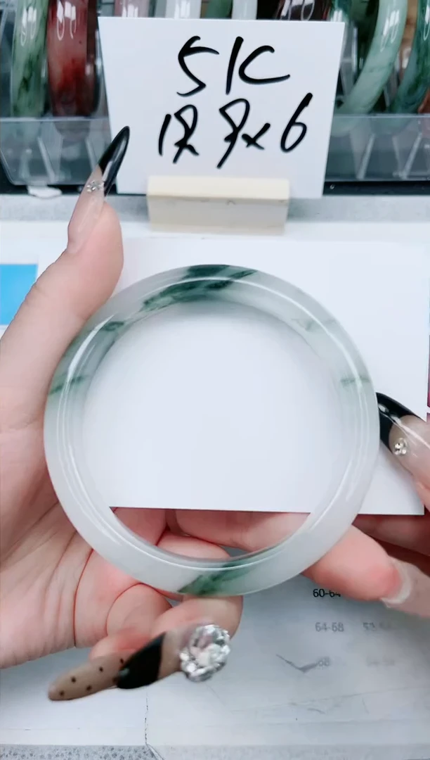 【闪购商品】石英质玉手镯未镶嵌71-64