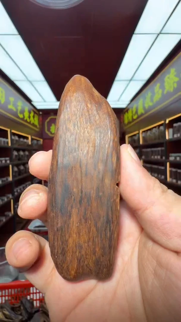 沉香吊坠多样性发一