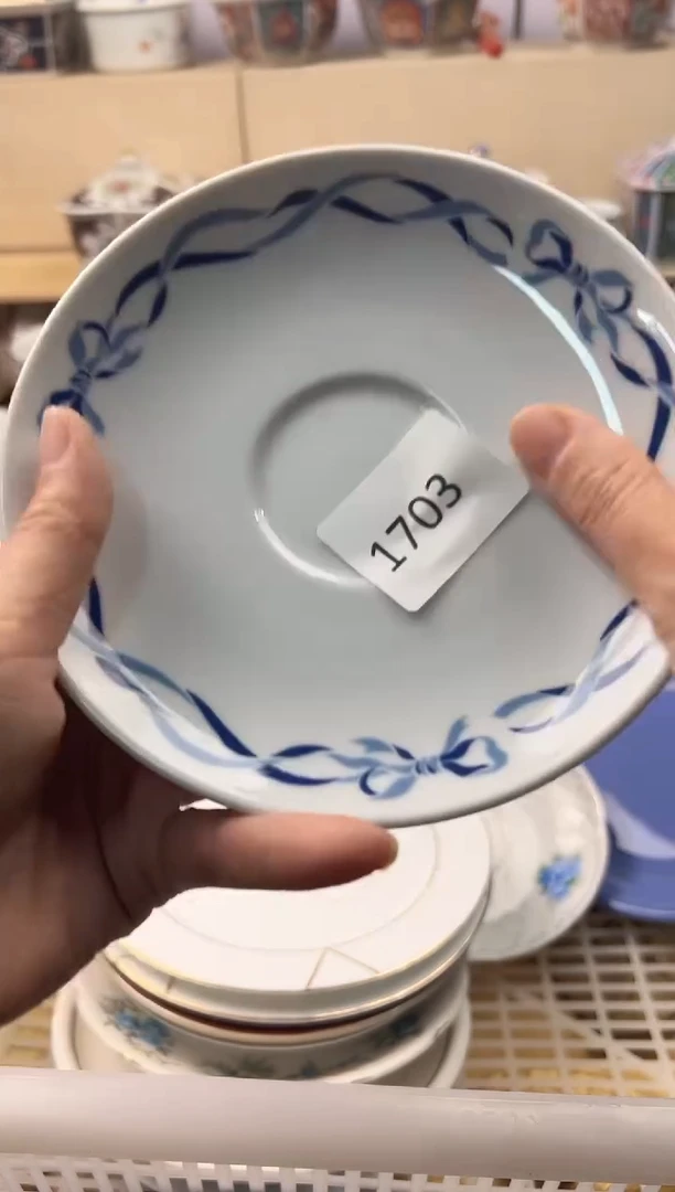 瓷片淡****51056011786664523